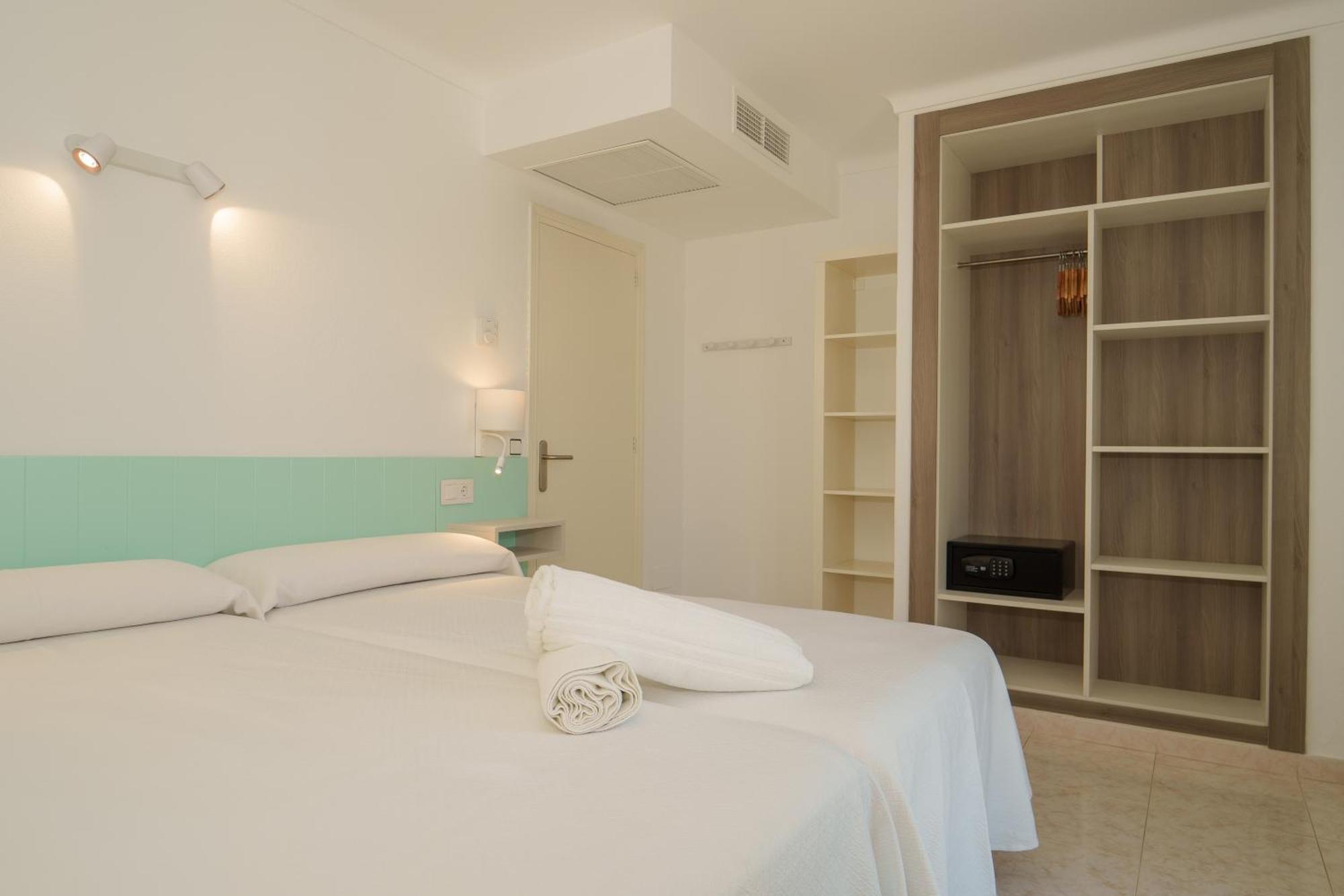 Apartaments Andreas Colonia de Sant Jordi Kültér fotó